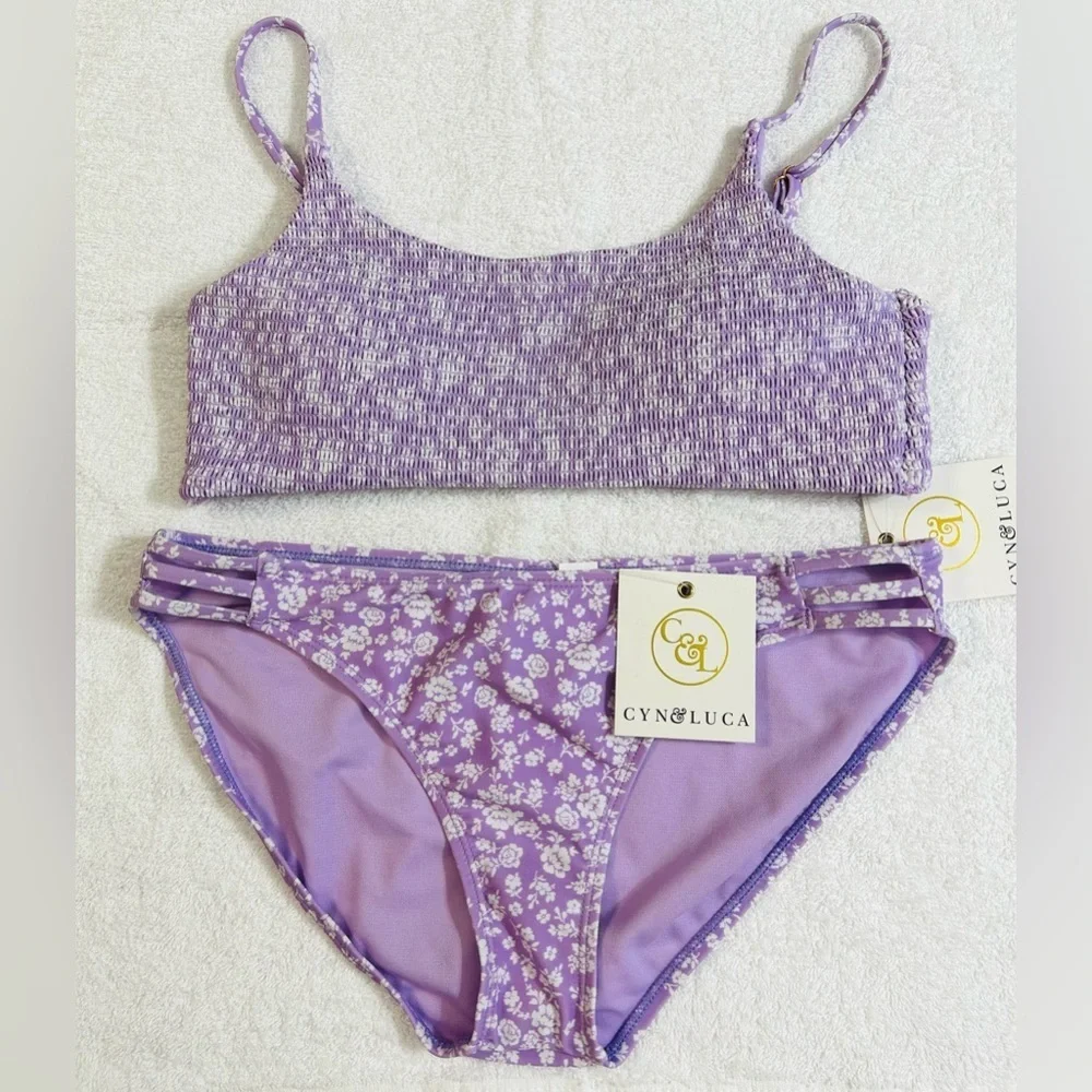 New! Cyn & Luca Floral Smocked Bikini Set Size Large